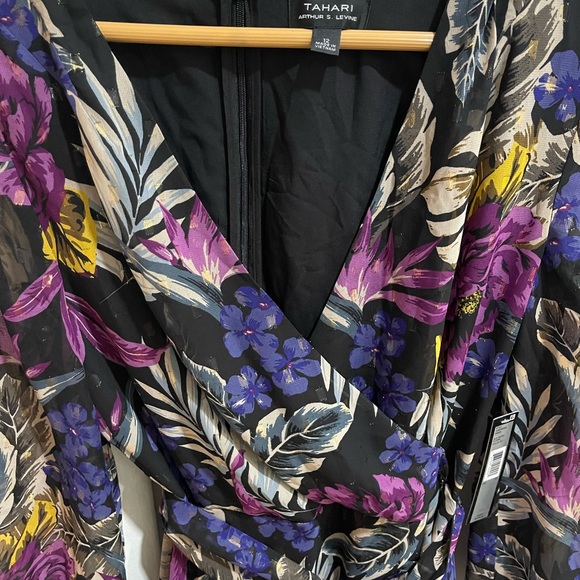 Tahari women dress 👗 - Picture 2 of 7